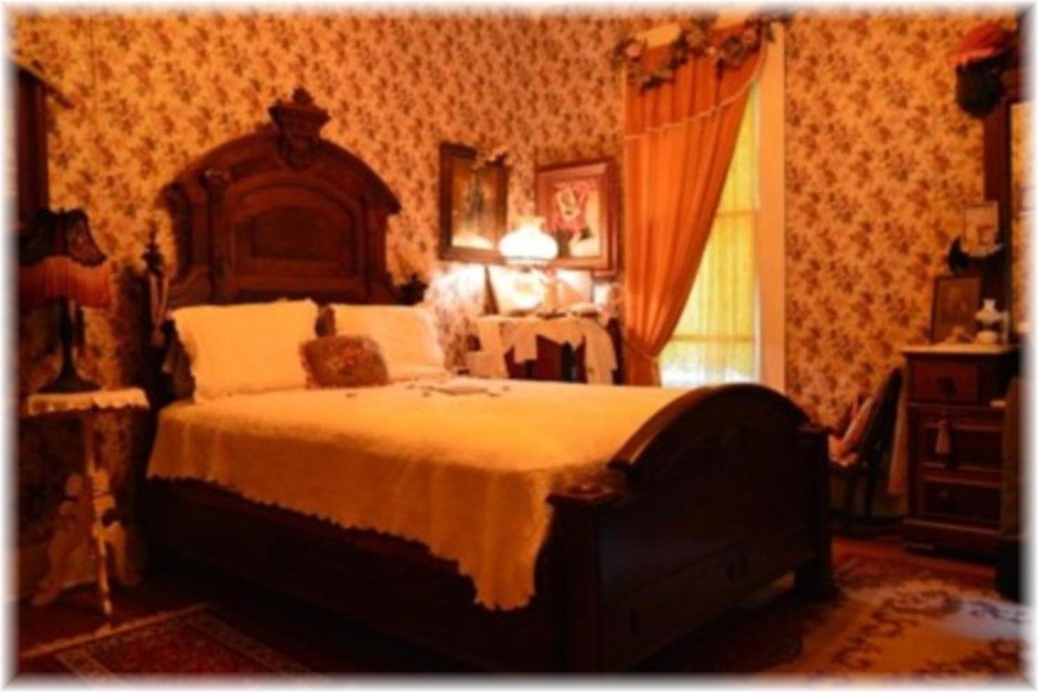 Carleton House Bed And Breakfast Bonham Eksteriør billede