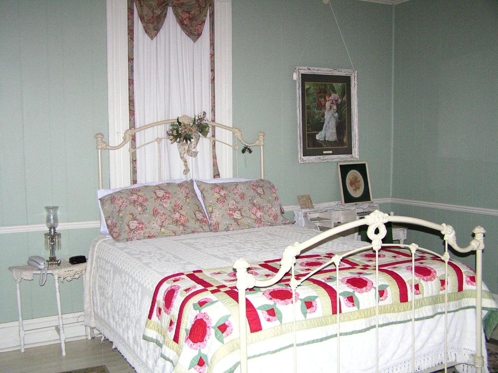 Carleton House Bed And Breakfast Bonham Eksteriør billede