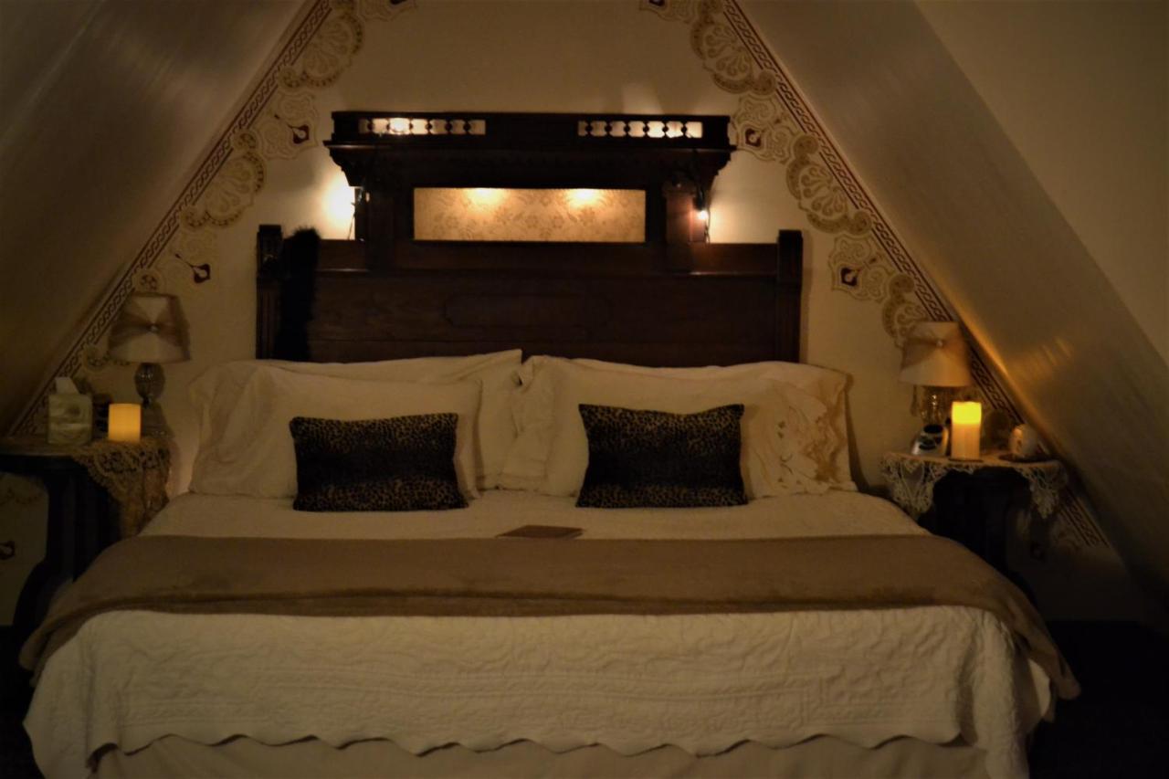 Carleton House Bed And Breakfast Bonham Eksteriør billede